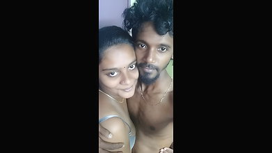 Couple pussy licking | real moments