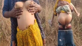 Rajasthani Bhabhi Outdoor Sex Horny Village Boy
